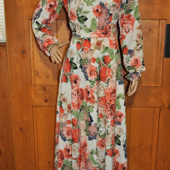Women's Maxi swing Dress with long sleeves and pockets Floral Print - Picture 3 of 6
